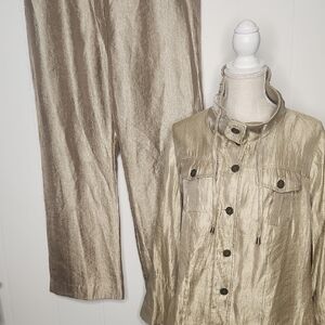 Metallic Gold Women's 2-piece wide leg trousers and button-down blazer set